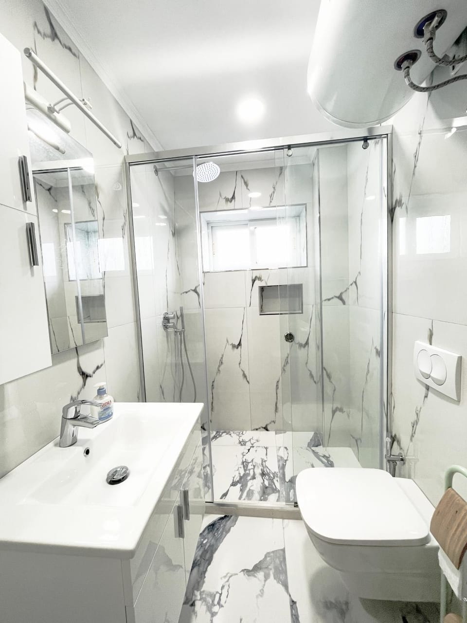 Shower, Toilet, Bathroom