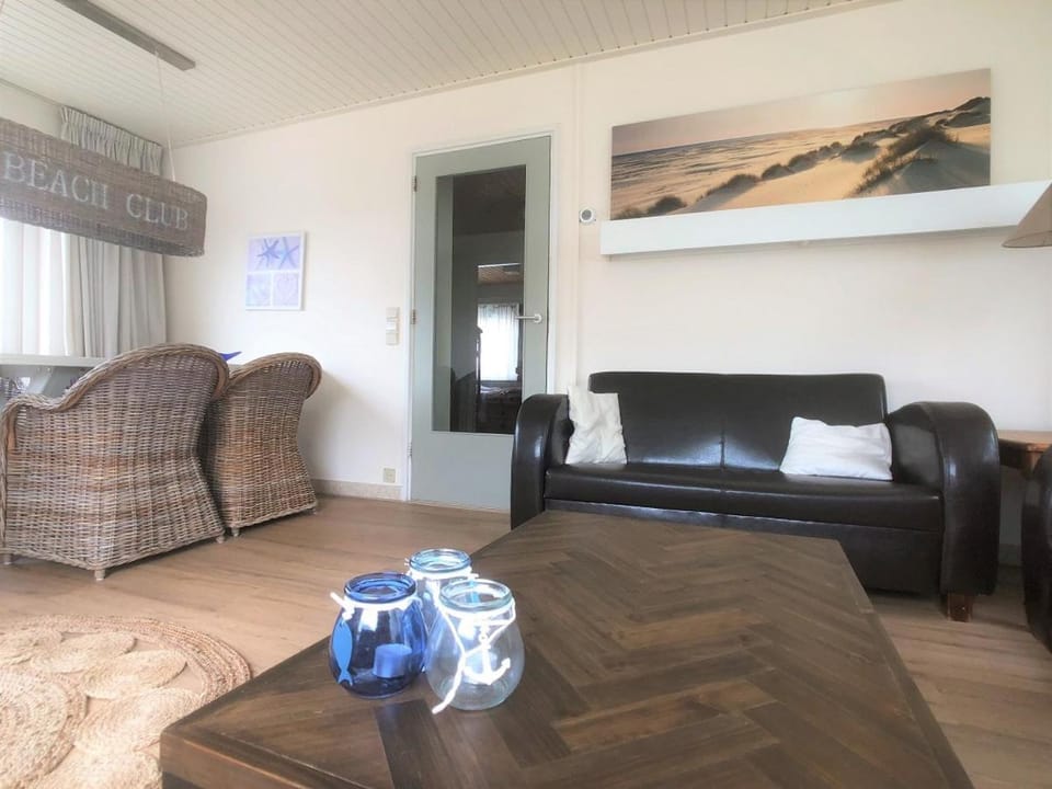 Zouterik Etage Apartment in Zeeland, Netherlands