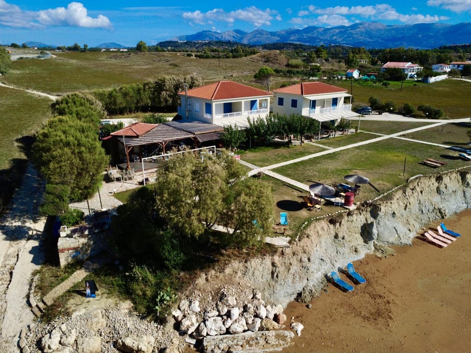 Property building, Natural landscape, Beach, Sea view