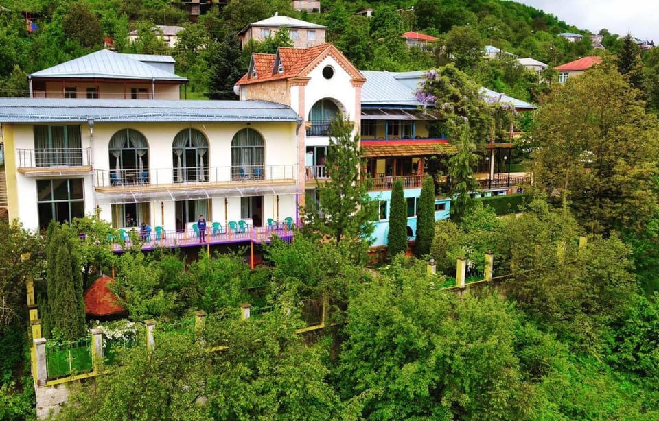 Property building, Natural landscape, Garden, Garden view, Mountain view