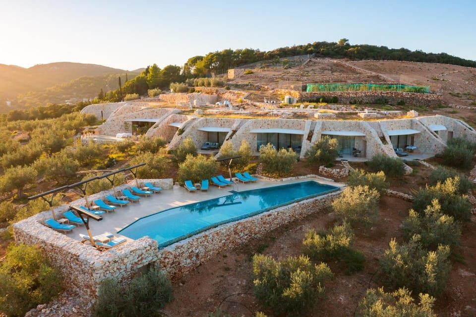 Property building, Pool view