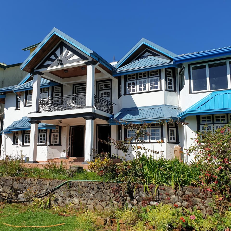 VILLA BREEZEY PARK Country House in Nuwara Eliya