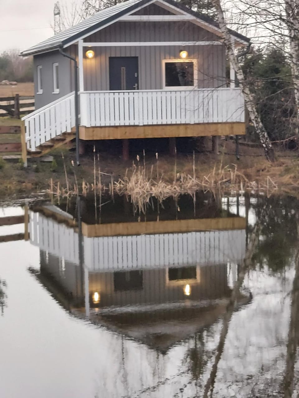 Domek nad stawem House in Pomeranian Voivodeship