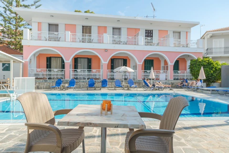 Property building, Patio, Pool view, sunbed