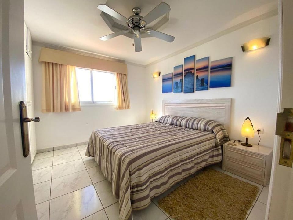 El Pino 33 Apartment in Acantilados de Los Gigantes
