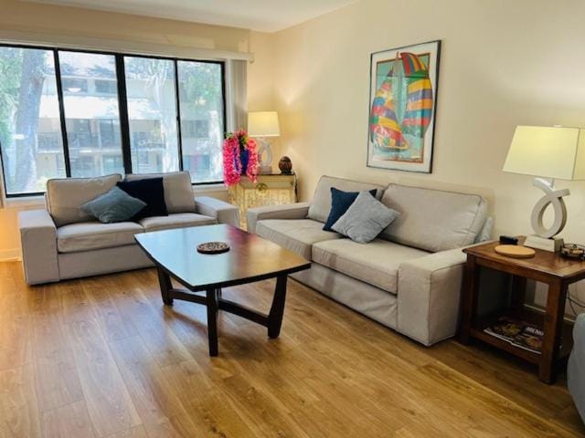 Springwood Villas with pool excess half a mile from beach Apartment in Hilton Head Island