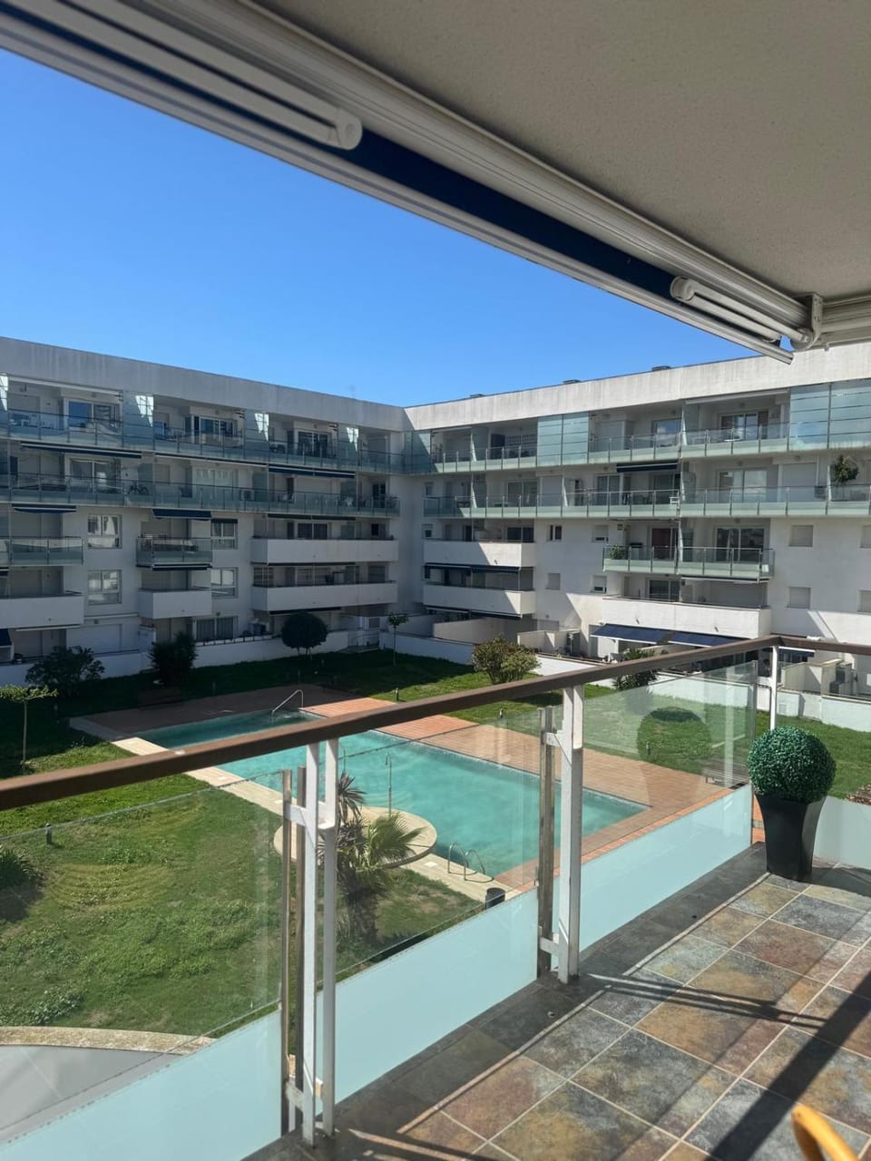 Day, Balcony/Terrace, Pool view, Swimming pool