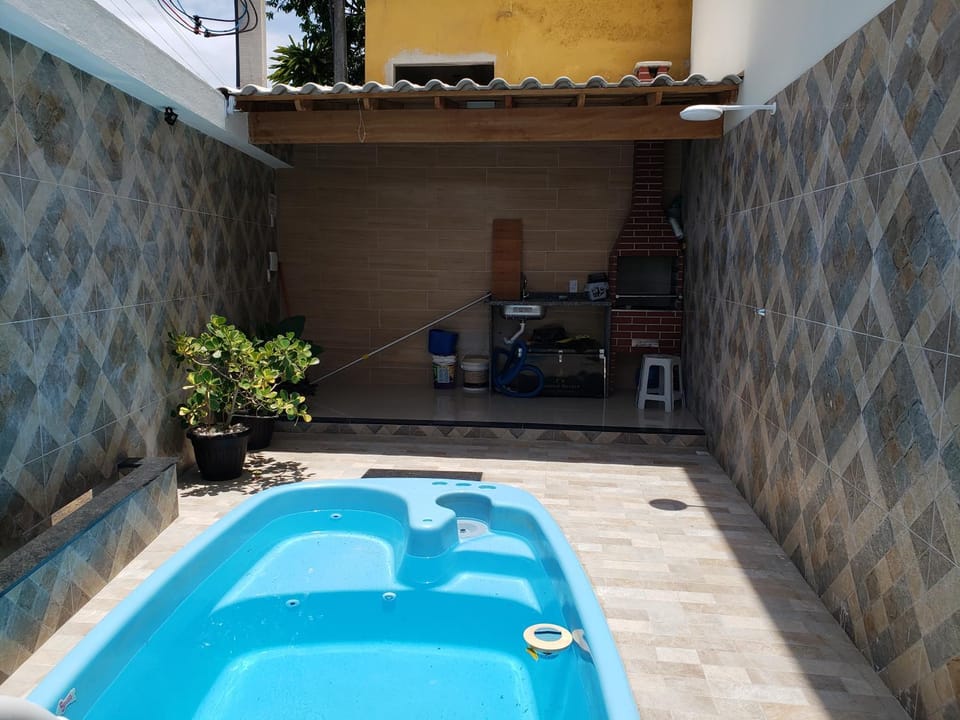 Swimming pool, Swimming pool
