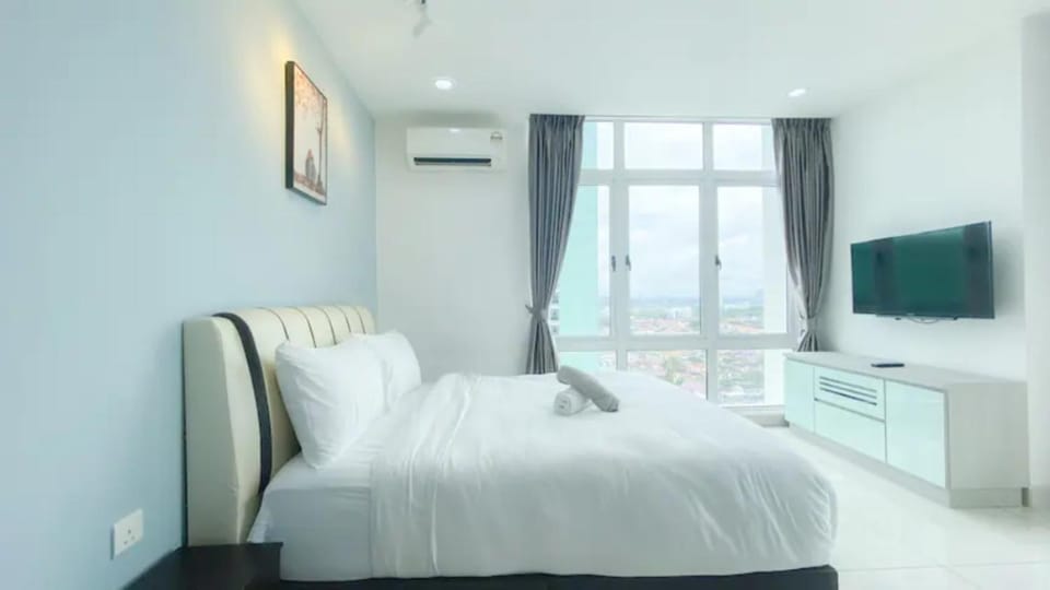 Bed, TV and multimedia, Bedroom, air conditioner