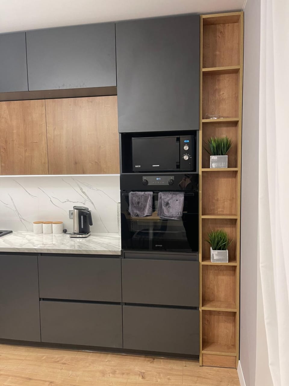 Coffee/tea facilities, Kitchen or kitchenette, minibar, pet friendly