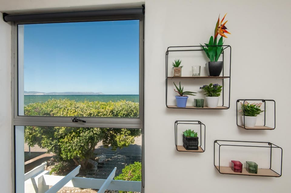 Spring, Natural landscape, View (from property/room), Sea view