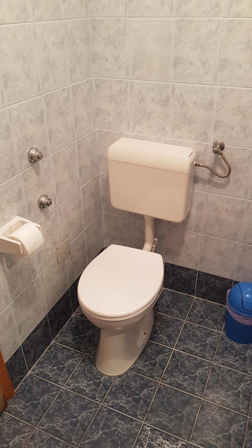 Toilet, Bathroom