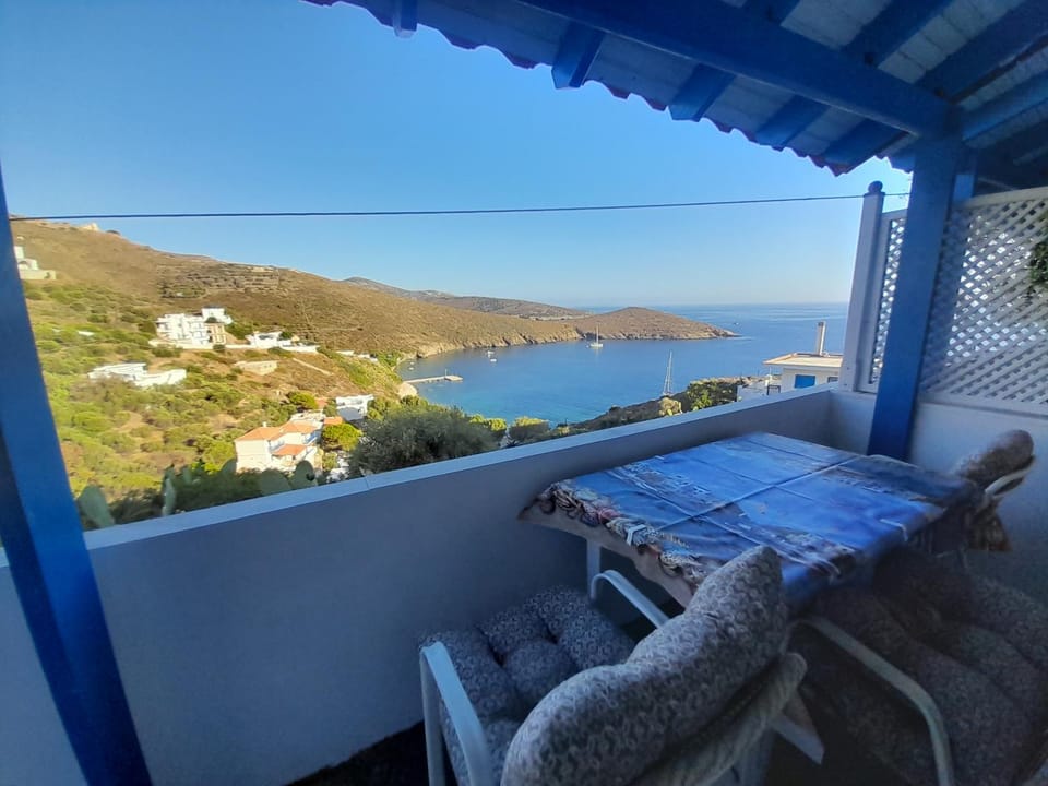 Balcony/Terrace, Living room, Mountain view, Sea view