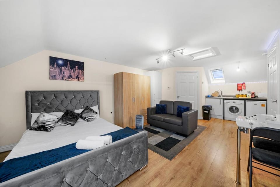 Lt Properties studio apartment Central Luton Apartment in Luton
