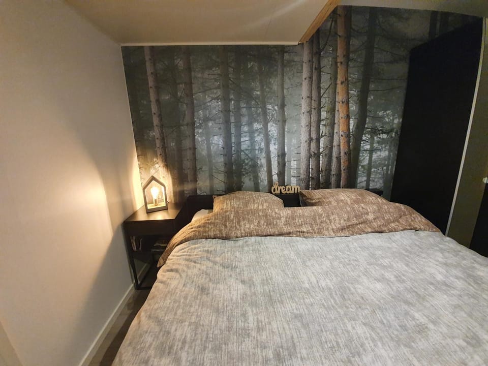 Spring, Bed, Summer, Bedroom, Autumn