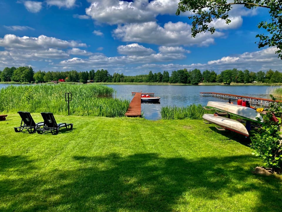 Makosieje Resort-20m od brzegu,wi-fi ,widok na jezioro Nature lodge in Poland