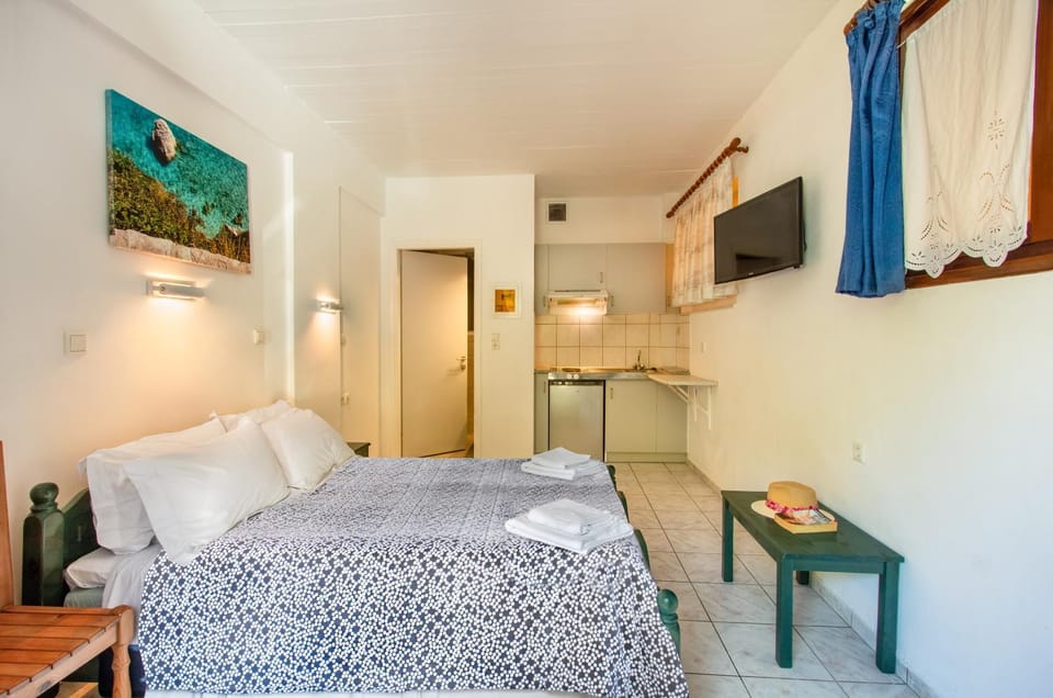 Nefeli Hotel Hotel in Agios Nikitas