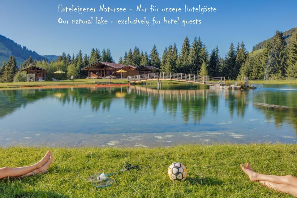 Nearby landmark, Natural landscape, Lake view
