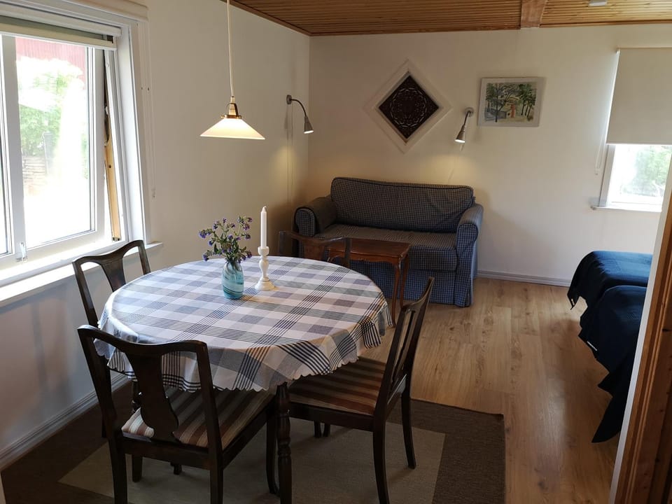 Property building, Dining area