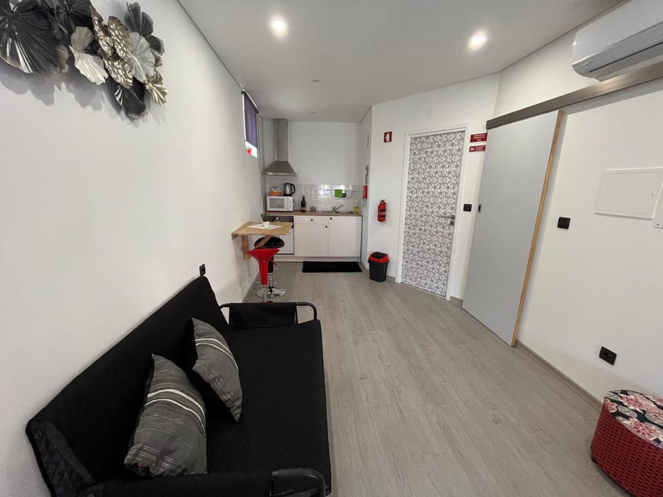 Dining area, minibar, air conditioner
