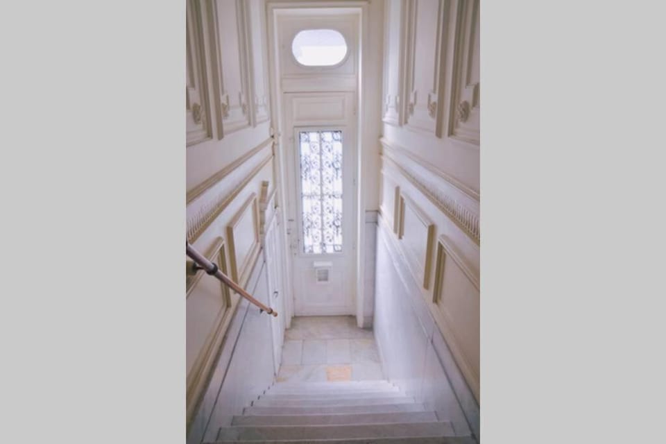 Villa Les Eglantines in Belle Epoque wijk Oostende Villa in Ostend