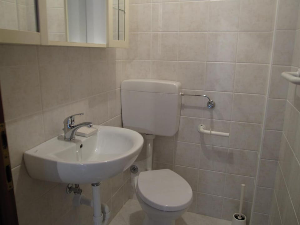 Toilet, Bathroom