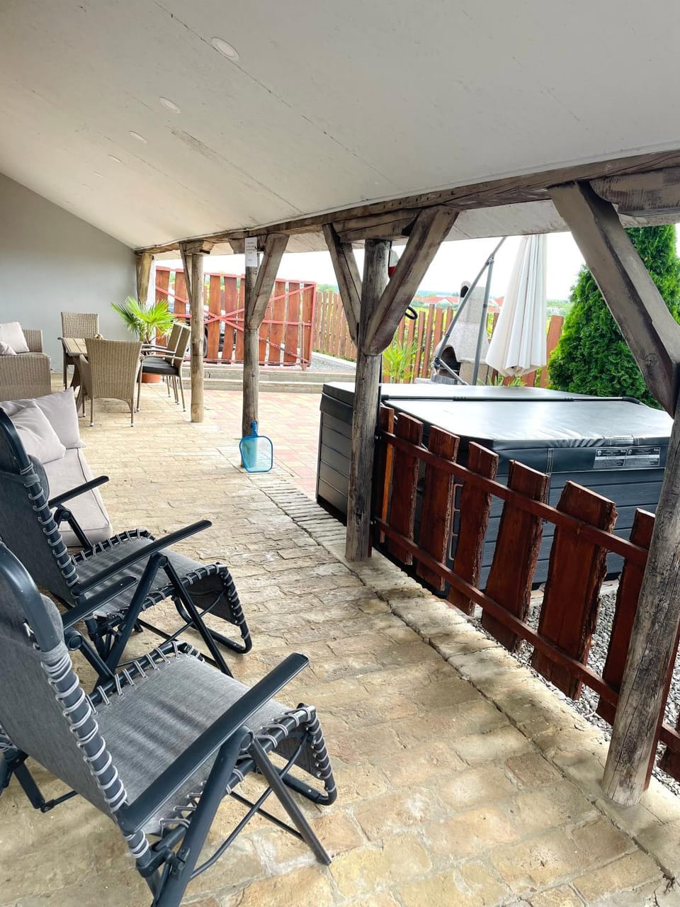 View (from property/room), Balcony/Terrace, sunbed