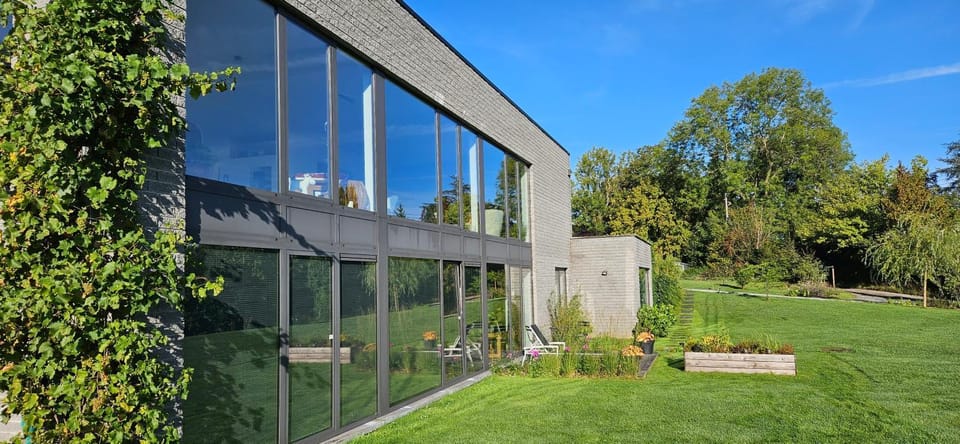 Facade/entrance, Garden, Garden view