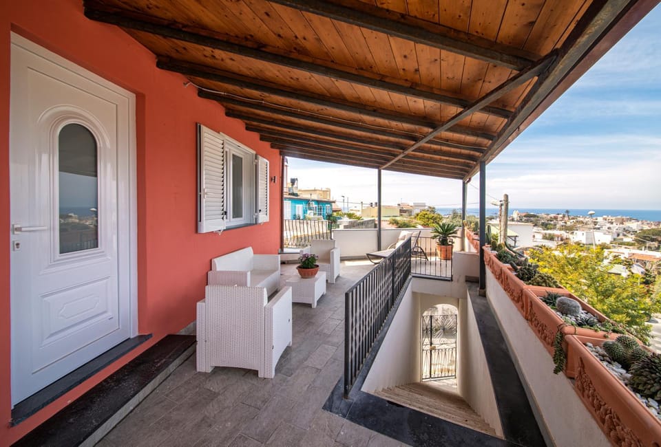 Patio, Day, Natural landscape, View (from property/room), Balcony/Terrace, Seating area, Sea view