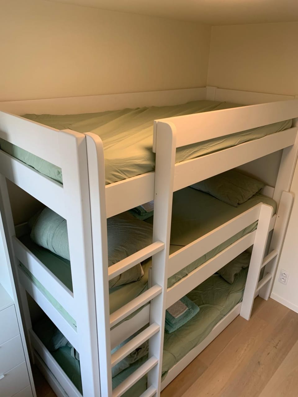 bunk bed