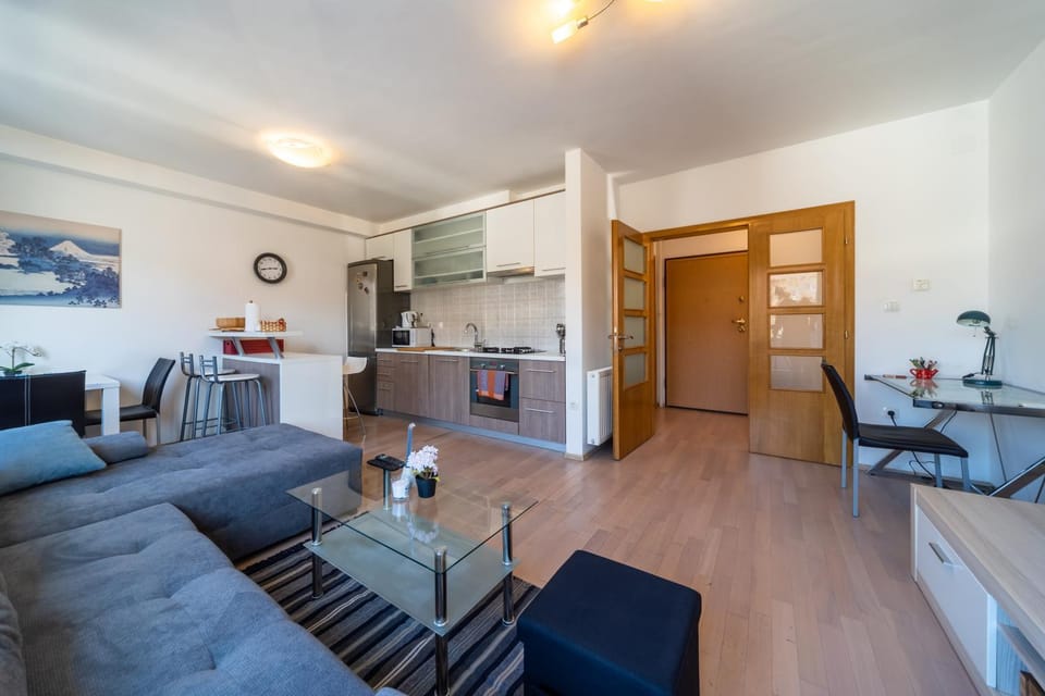 Kitchen or kitchenette, Living room, Lounge or bar, Dining area
