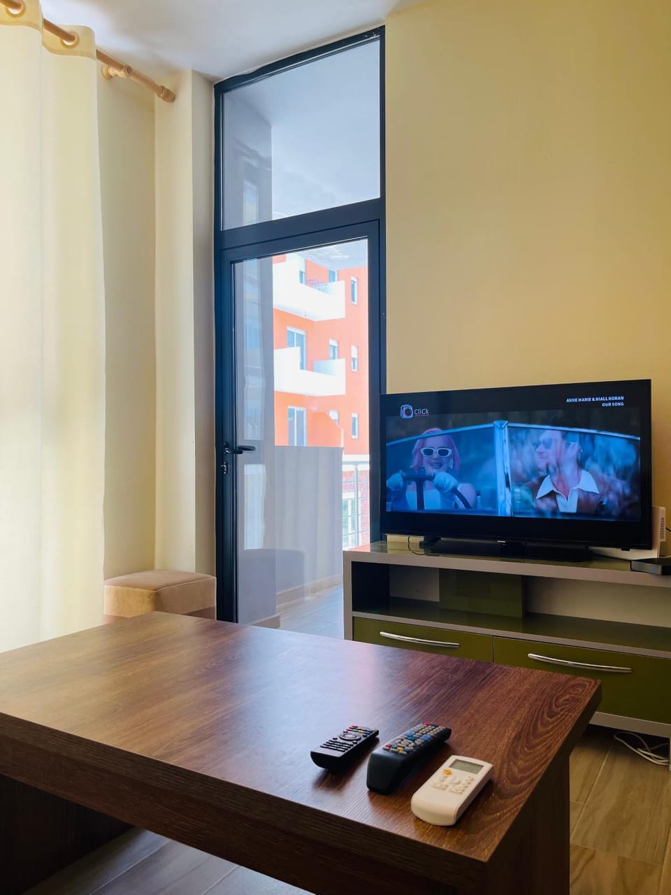 Communal lounge/ TV room, TV and multimedia, Evening entertainment
