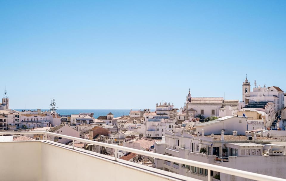 Balcony/Terrace, City view, Street view
