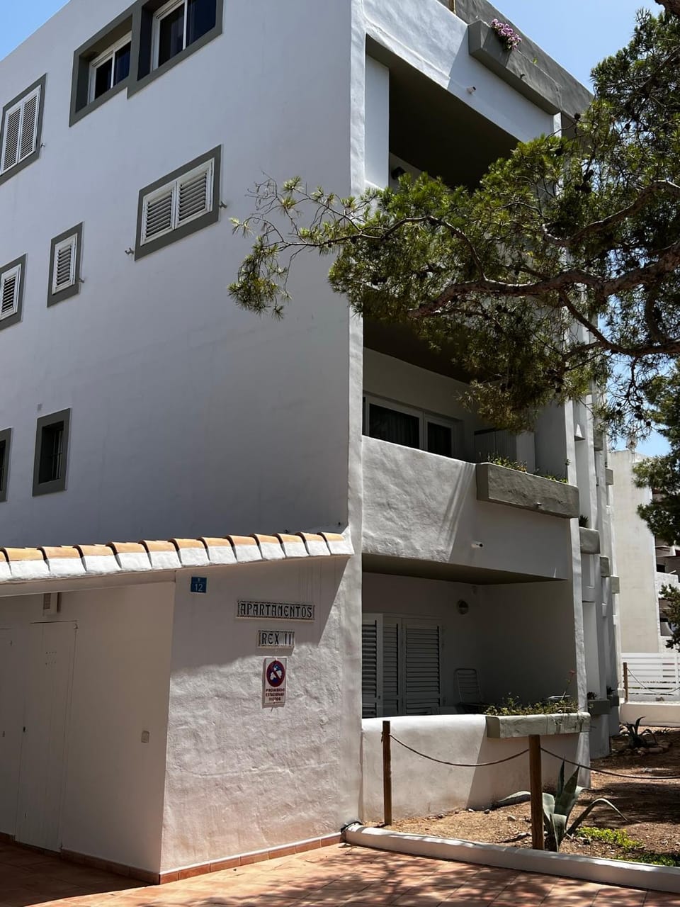 Edificio RexII Apartment in Es Pujols