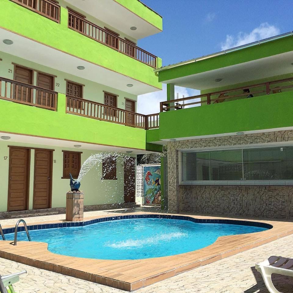 Property building, Day, Swimming pool