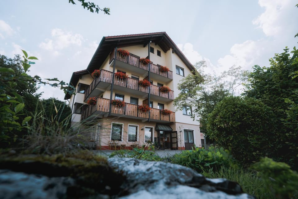 Flair Hotel Gasthof zum Hirsch Bed and Breakfast in Baden-Württemberg