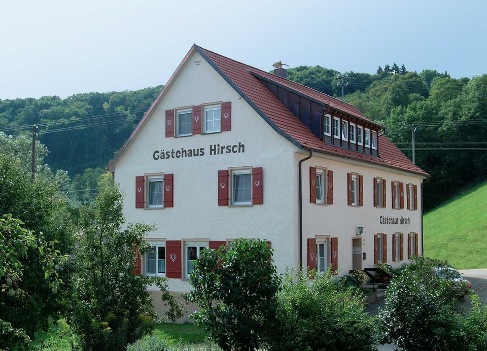 Flair Hotel Gasthof zum Hirsch Bed and Breakfast in Baden-Württemberg