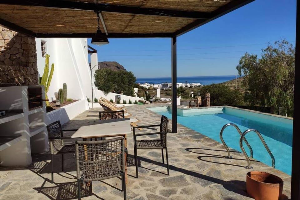 Casa Las Negras , piscina privada y vistas al mar. House in Comarca Metropolitana de Almería