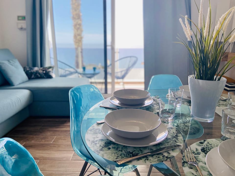 Dining area, Sea view