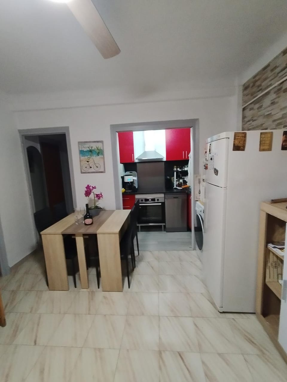 Kitchen or kitchenette, Dining area, dishwasher, oven, pet friendly, stove, washing machine