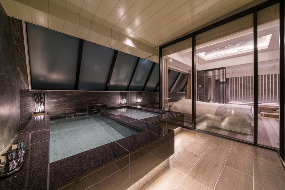 Bathroom, Bath