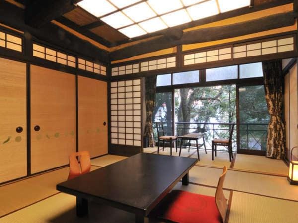 Shirakabe Ryokan in Shizuoka Prefecture