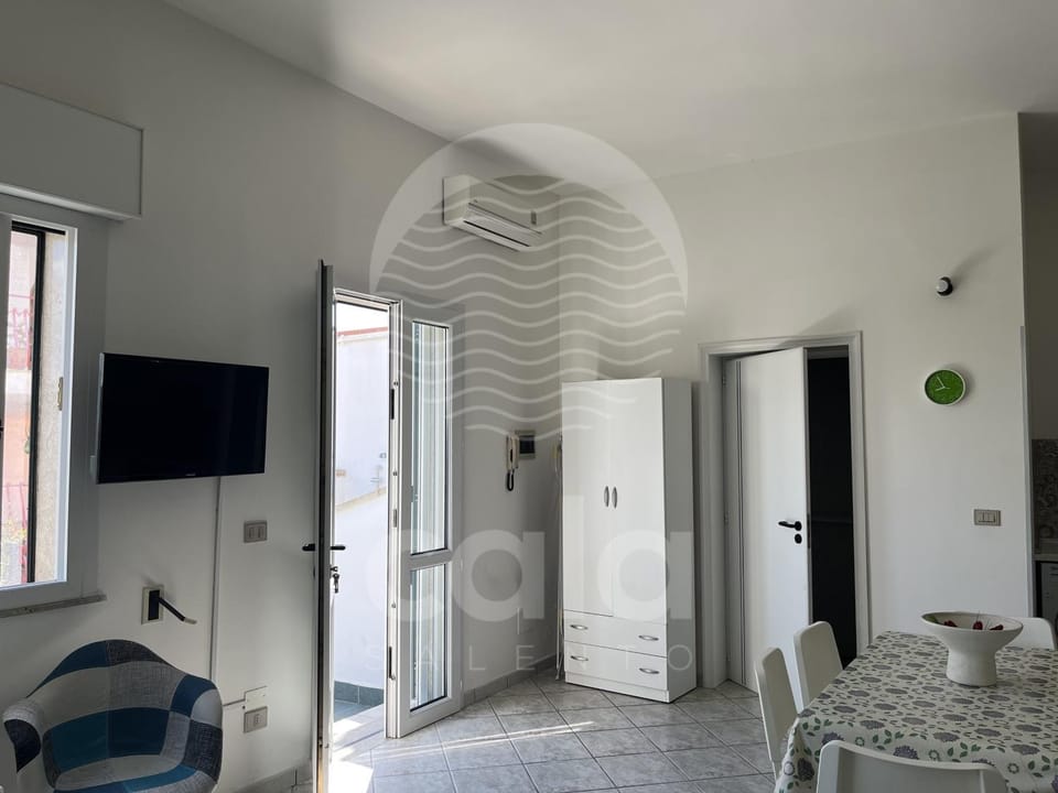TV and multimedia, Living room, Dining area, air conditioner