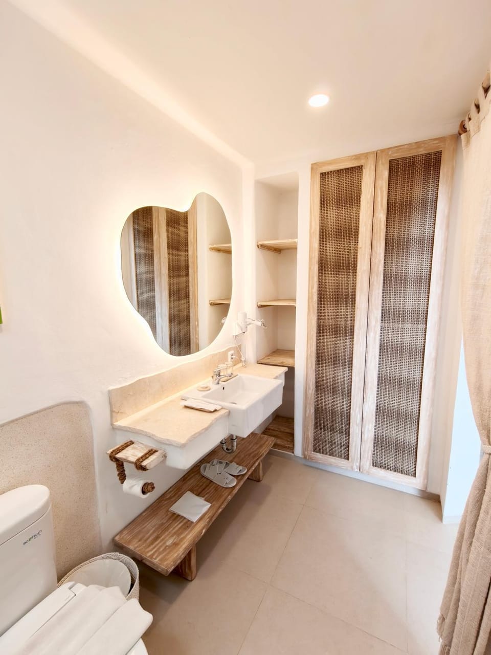 Khaiyyara Jimbaran Bali Hotel in Bali