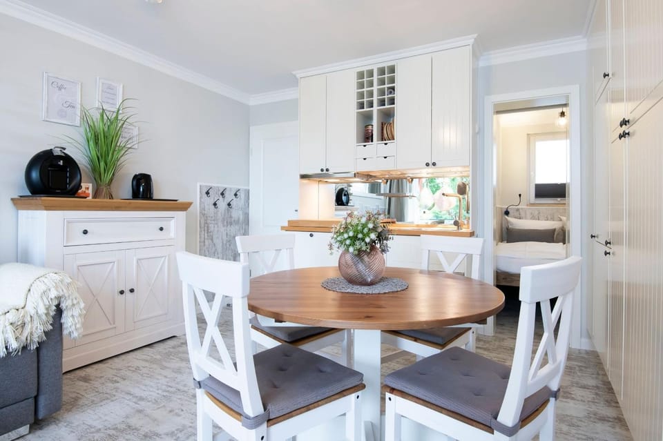 Strandschloss StrandKoje-OstseeBlick Apartment in Grömitz