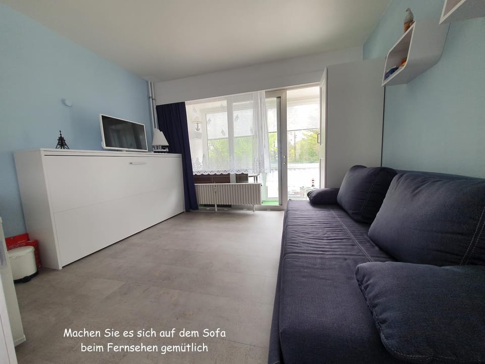 TV and multimedia, Living room, Bedroom