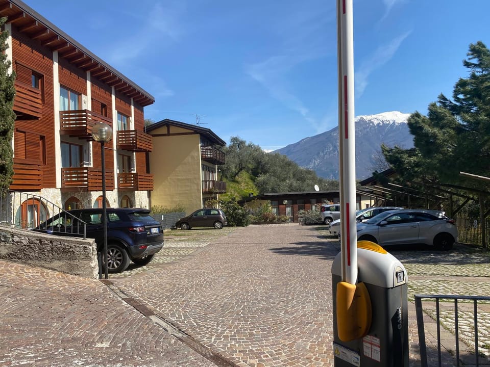 Property building, Inner courtyard view