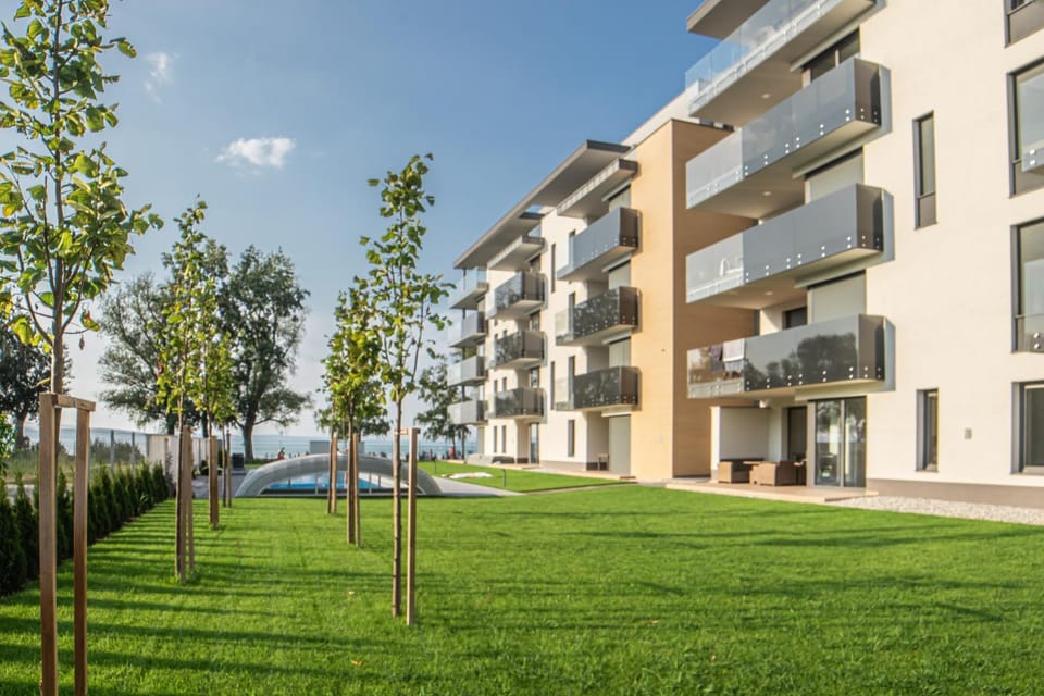 Property building, Garden, Garden view