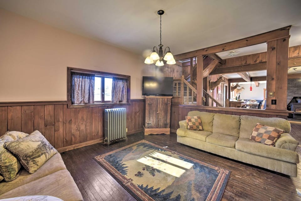 Country Escape w/ Sauna, 10 Mi to Cooperstown House in Adirondack Mountains