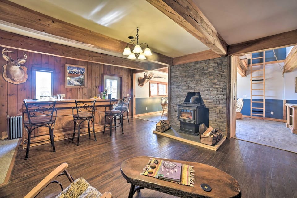 Country Escape w/ Sauna, 10 Mi to Cooperstown House in Adirondack Mountains
